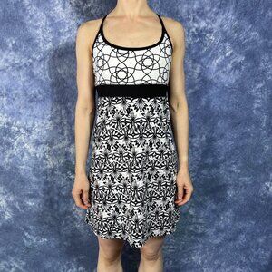 Lola Black & White Athleisure Sun Dress Sz M